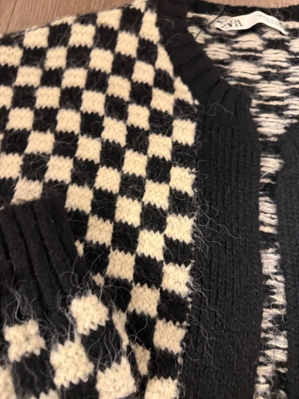 Zara Checked Black and Cream Knit Cardigan Sweater - Women's - Picture 4 of 5